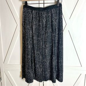 ❤️ Robert Louis Pull On Midi A-Line Black White Skirt Abstract Dots & Lines NWOT